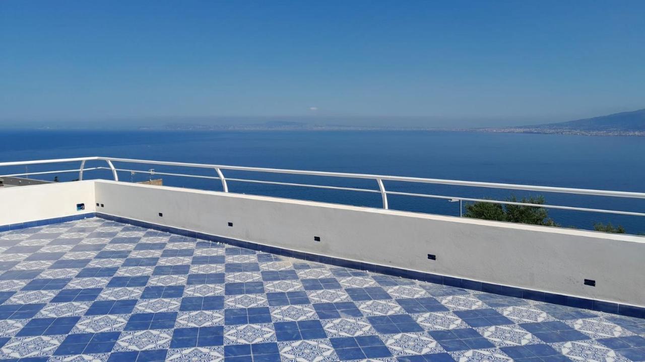 Blue 51 Apartment Vico Equense Exterior photo