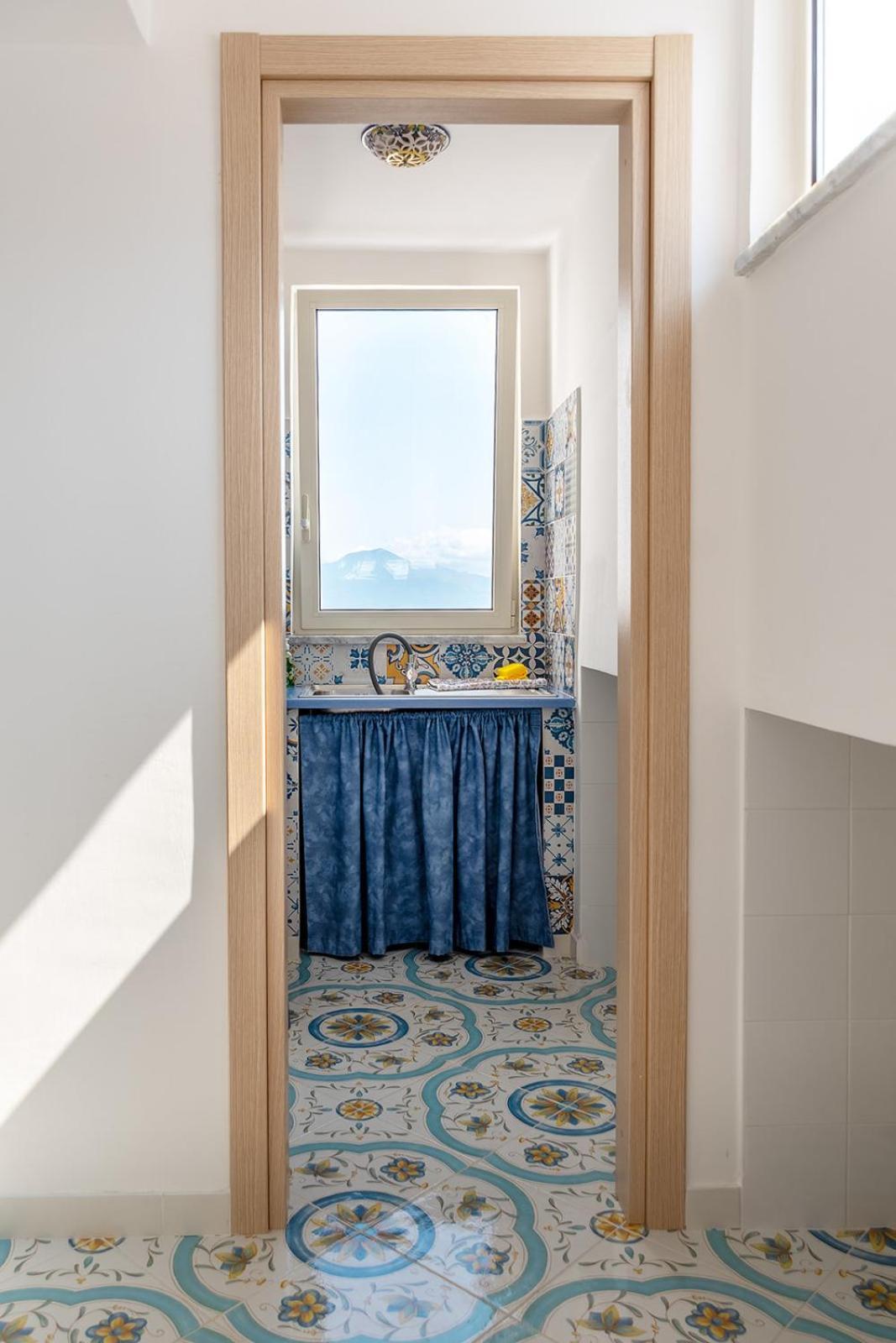 Blue 51 Apartment Vico Equense Exterior photo